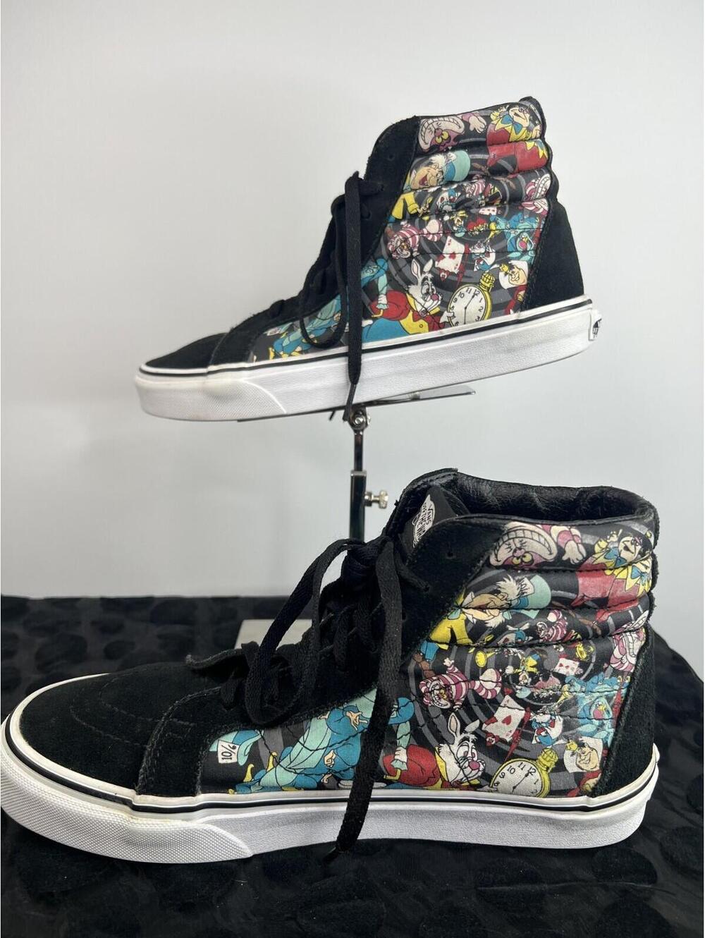 Vans Disney Alice In Wonderland Sk8-Hi Mens 9 Womens 10.5 Black High Top Shoes